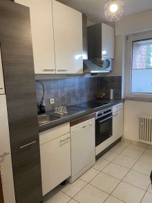 K�che Helle 2-Zimmer-Wohnung mit zwei Balkonen