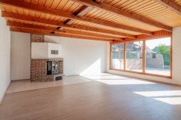 Hauptbild Gemütliches Einfamilienhaus mit weitläufigem Garten und Entwicklungspotenzial