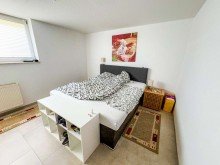 Schlafzimmer Renovierte 3 Zimmer-Souterrain-Wohnung in Ennigerloh