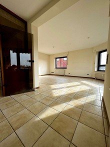 Essbereich - Blick Wohnzimmer Helle 3-Zimmer-Wohnung mit Westbalkon